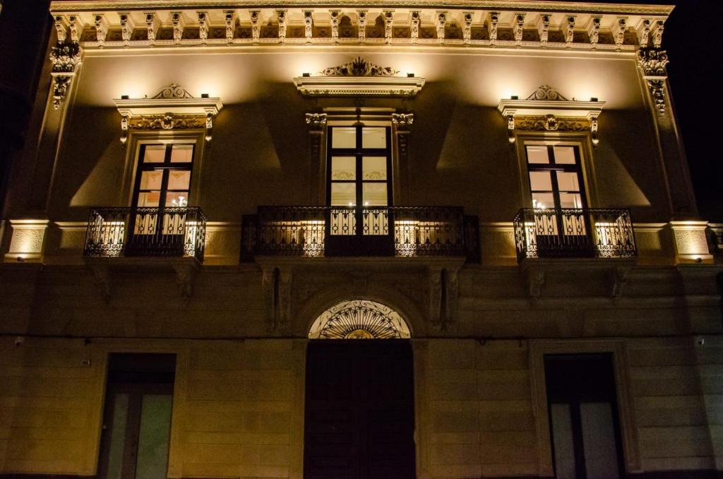 Belpasso Hotel | Palazzo Fiammingo Rooms