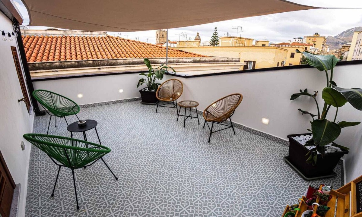 Albergheria Apartment | Panormos 91 Rooms & Terrace