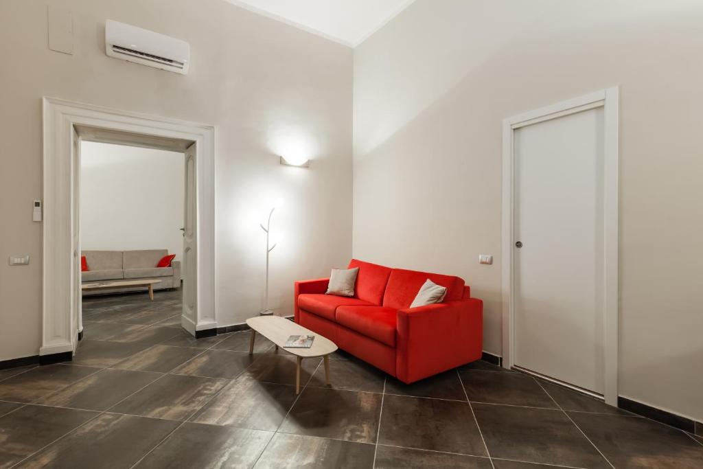 Chiaia Apartment | Parthenope Apartment by Wonderful Italy