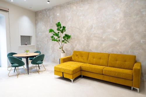 Santa Maria House | Petrina Home 2 - Suite Rooms Barletta