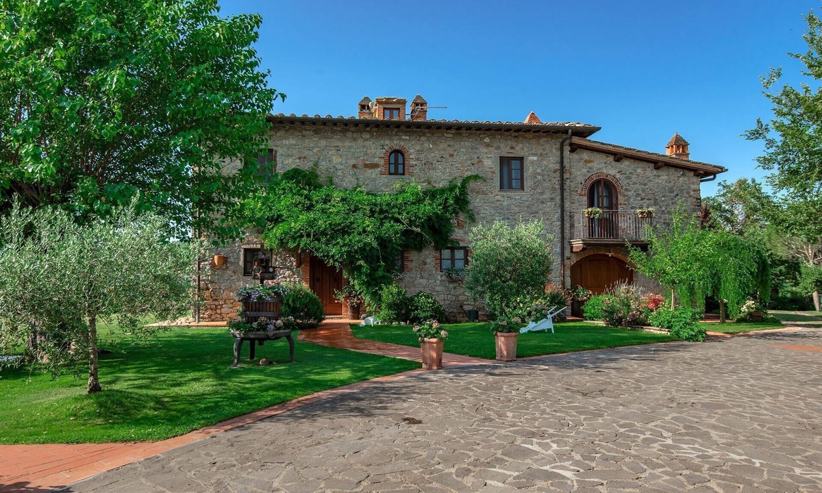 Pergine Valdarno Villa | Poggio Lungo, Pergine Valdarno, Arezzo and Cortona
