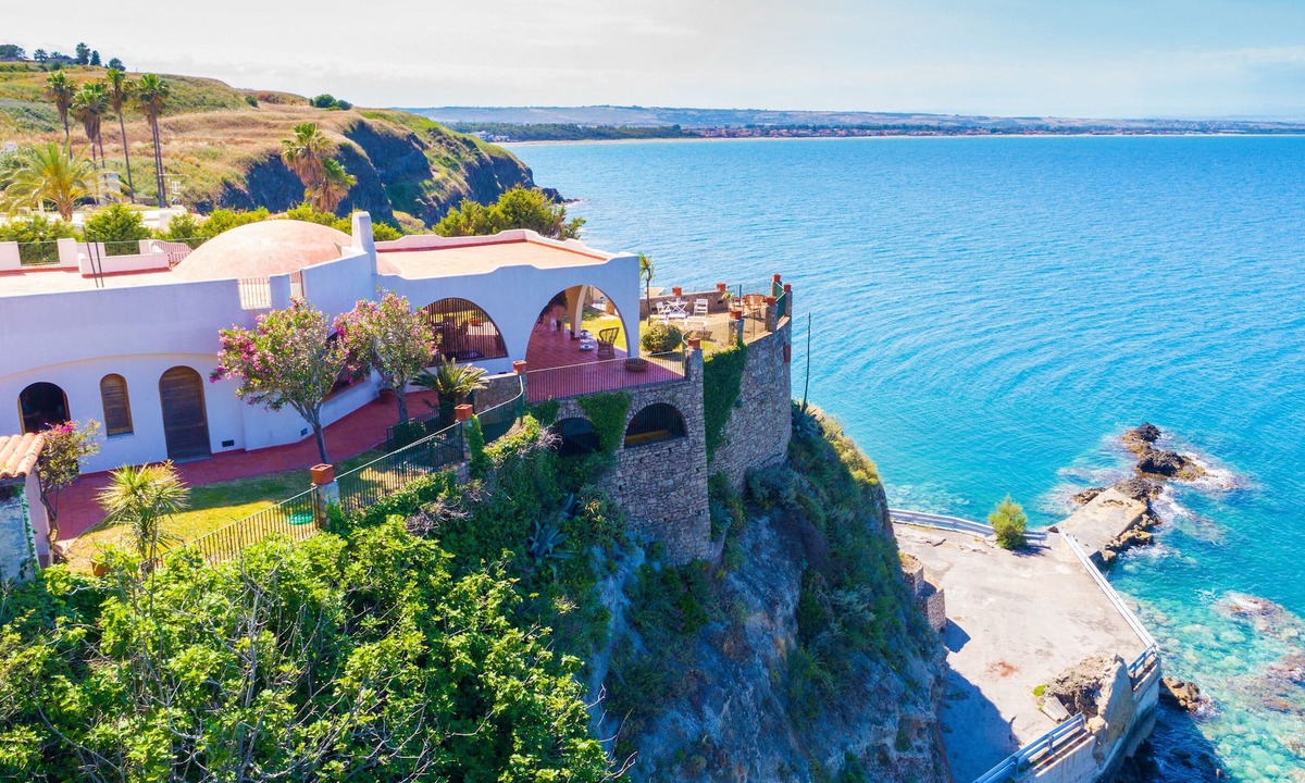 Agnone Villa | Pool, overlooking the sea