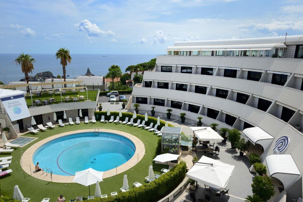 Aci Trezza Hotel | President Park Hotel