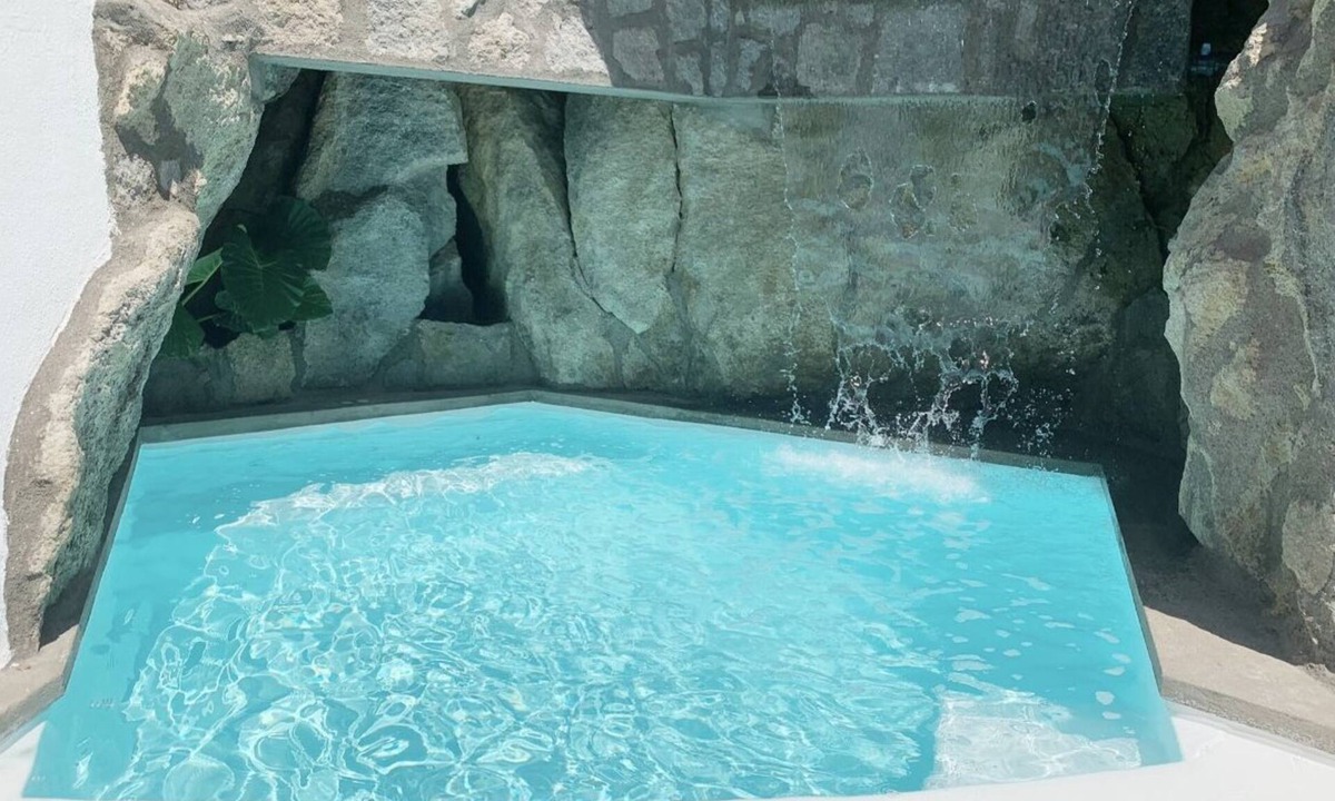 Forio Villa | Rock House Villa