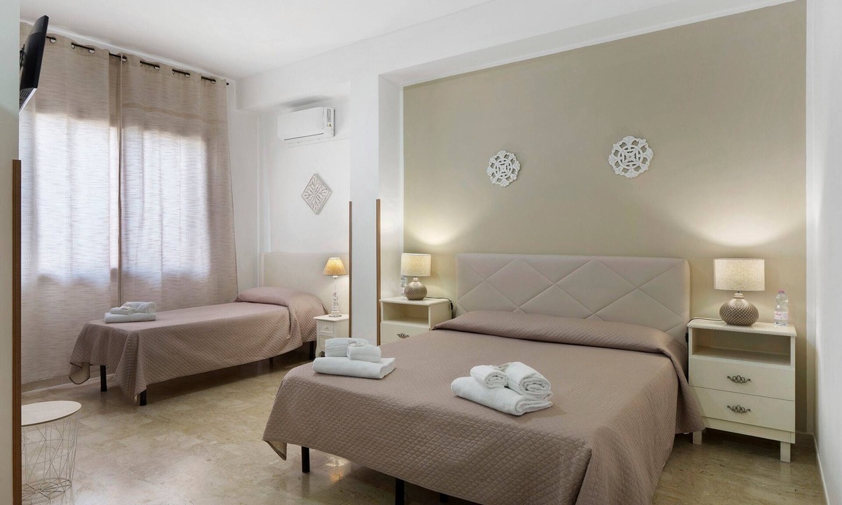Marinella di Selinunte Apartment | Room 'Demetra Malophoros - 16' with Shared Terrace, Wi-Fi and Air Conditioning