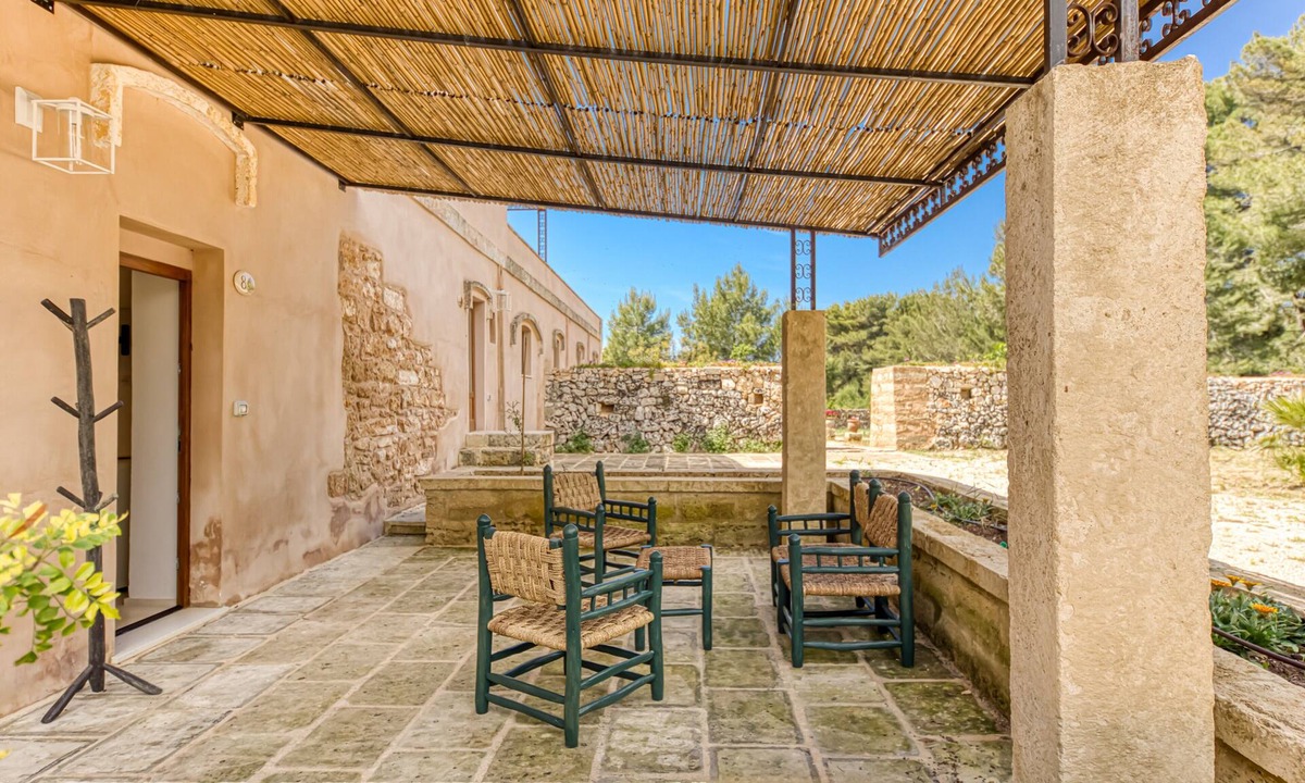 Presicce Apartment | Room 'Lucia - 8' with Private Terrace, Wi-Fi and Air Conditioning