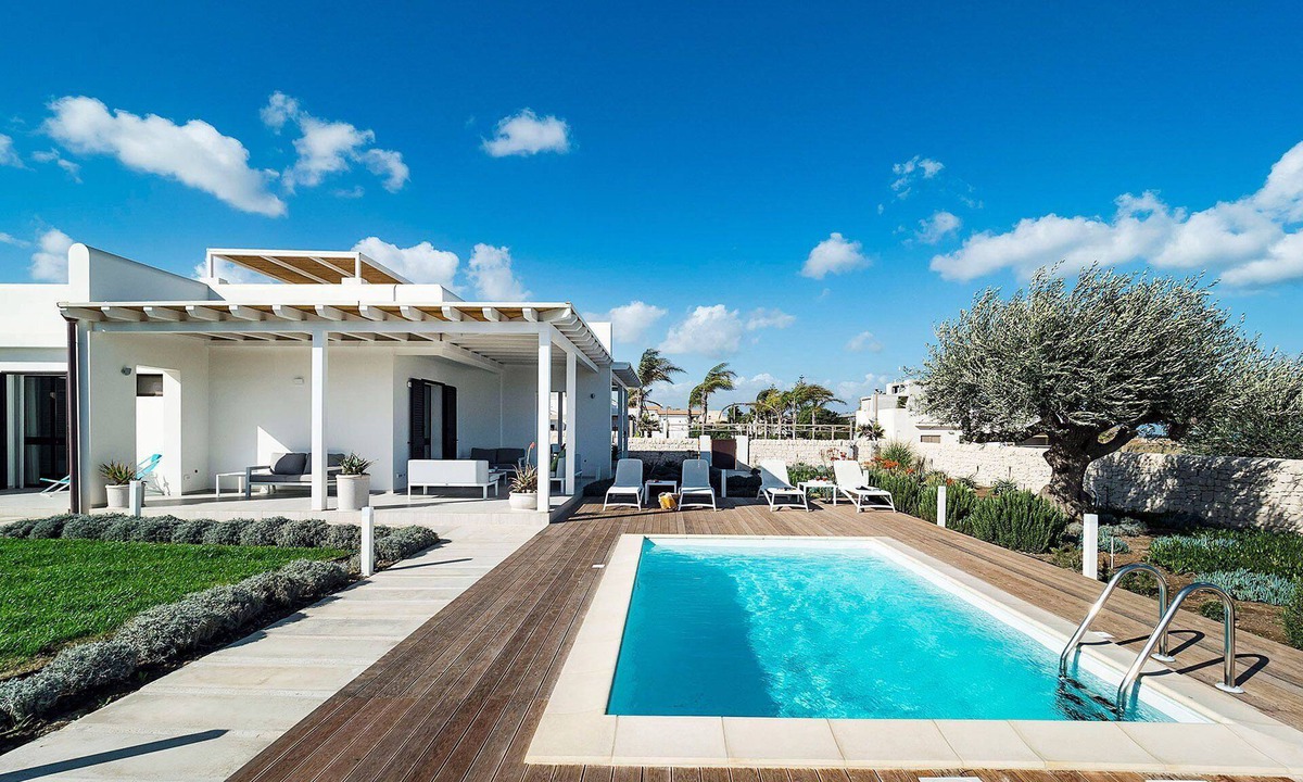Reitani Villa | Rosemary with pool and Jacuzzi - My Rental Homes