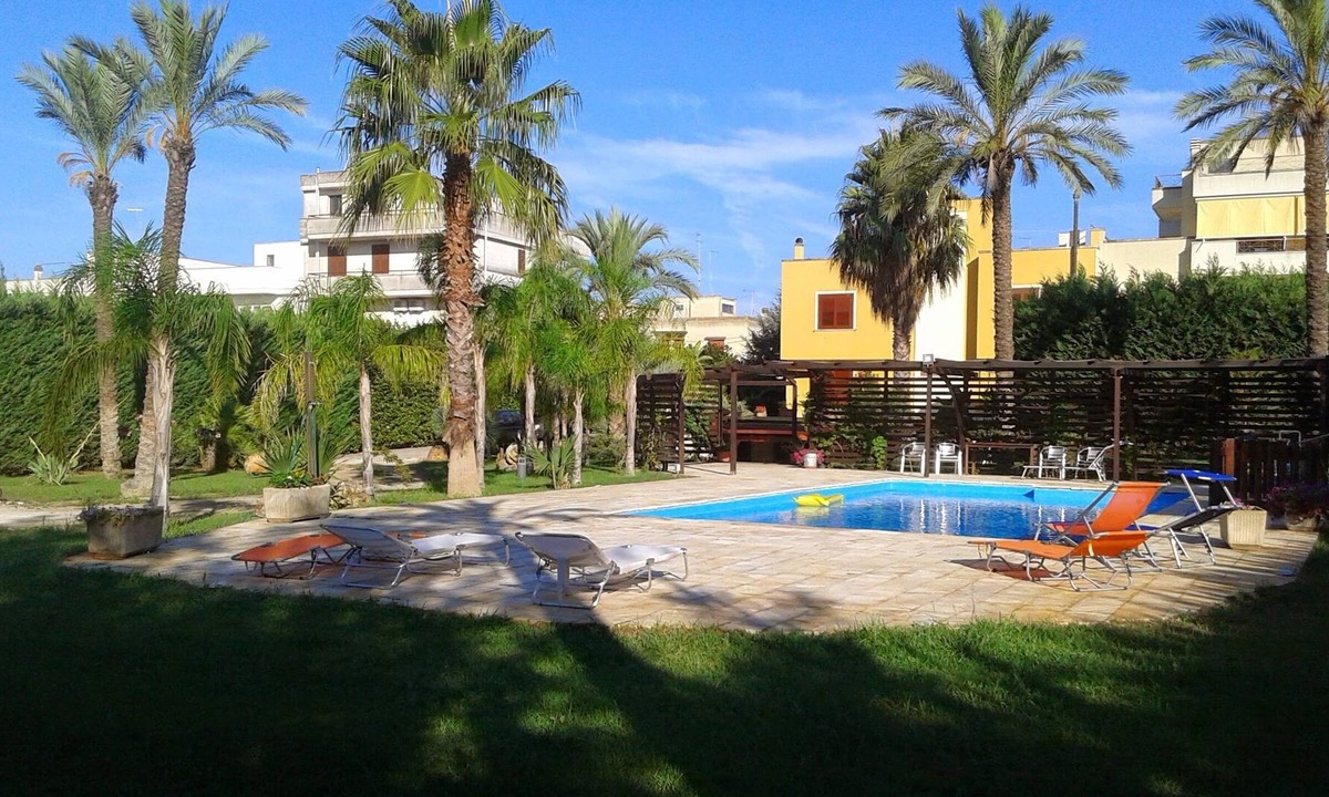 Nardo Villa | Salento - Nardò - Italy Comfortable villa with swimming pool and park
