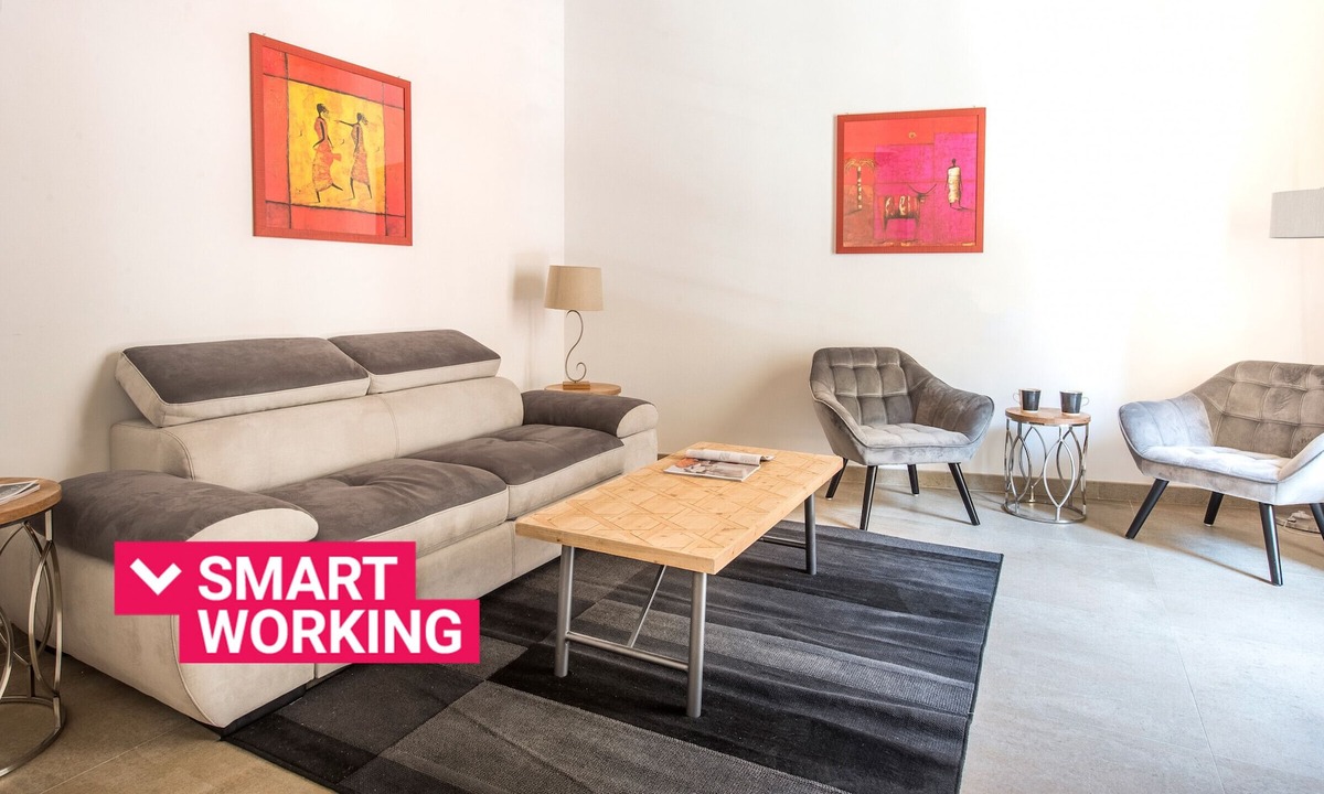 Centro Storico Apartment | Santa Cecilia Apartment 2A by Wonderful Italy