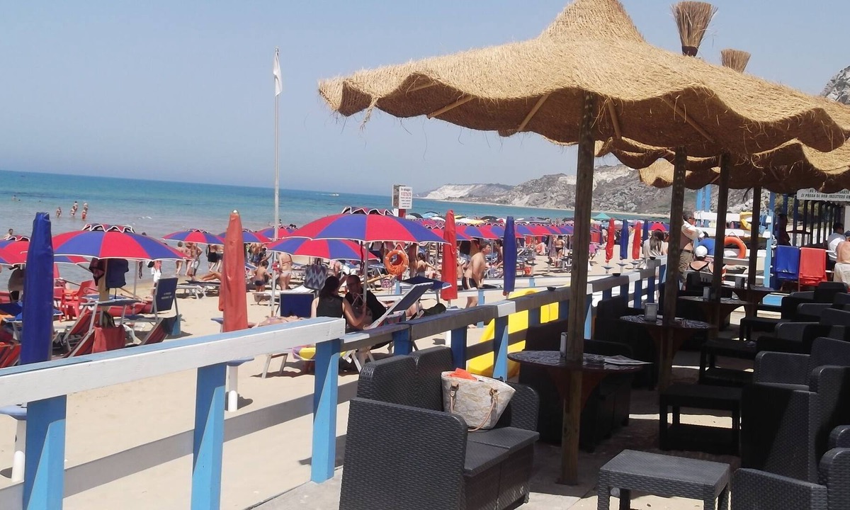 Siculiana Apartment | SEA VIEW TERRACE 18KM FROM AGRIGENTO AND 12 FROM THE SCALA DEI TURCHI.WI-FI