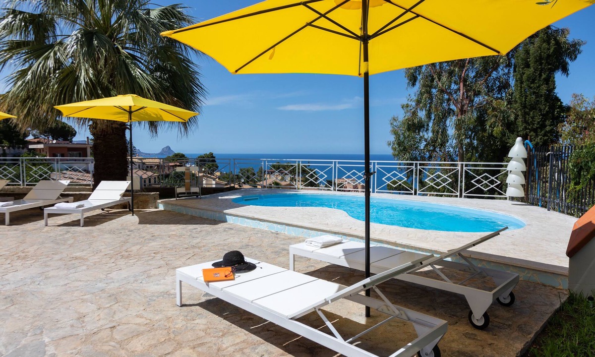 Torre Colonna-sperone Villa | Sea-View Villa with Private Pool between Palermo & Cefalù