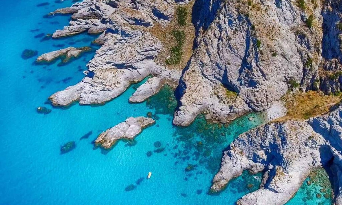 Ricadi Villa | Sea View Villa in Capo Vaticano - Relaxation, Sunsets & Sea around Tropea