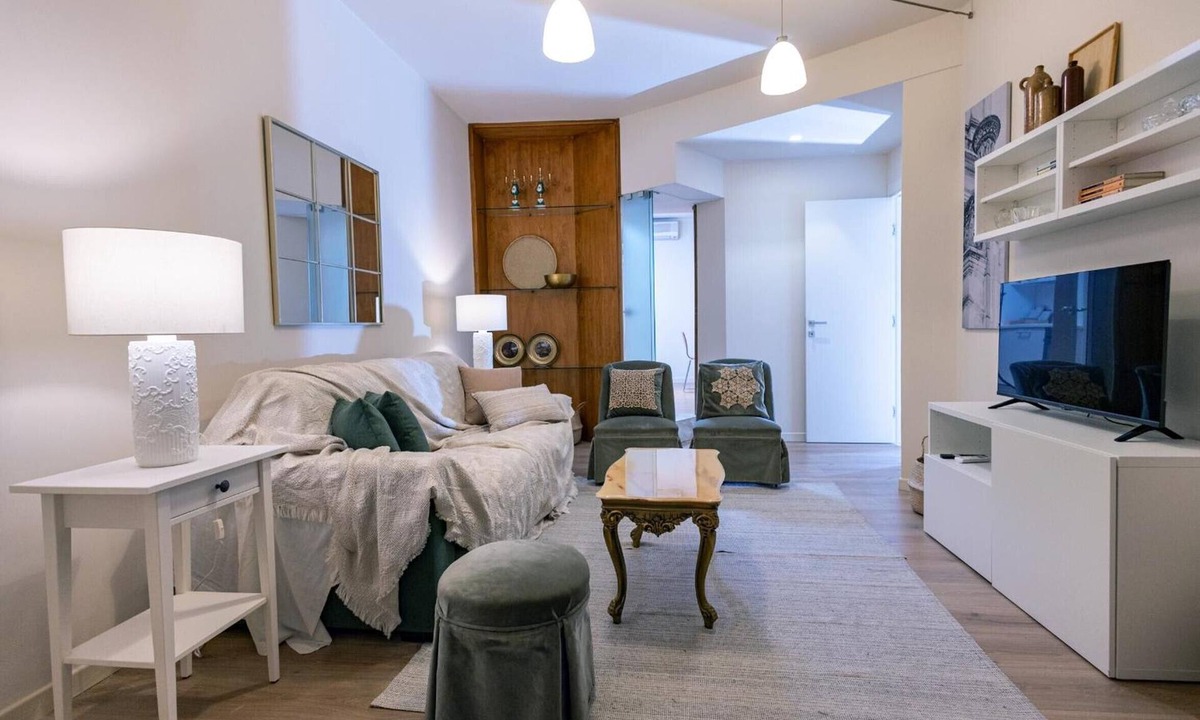 Ispica Apartment | Sinatra Suite Apartment with Private Terrace, Wi-Fi and Air Conditioning