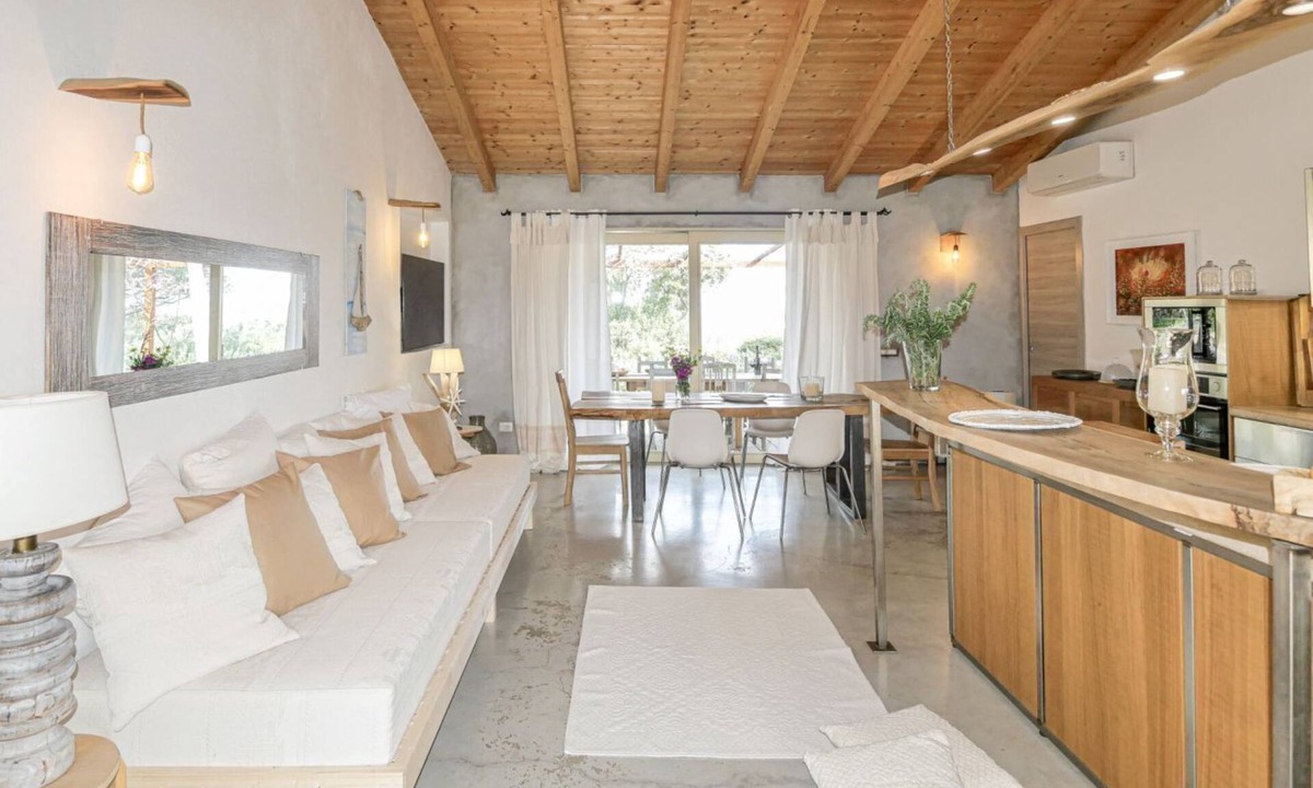 Sa Castangia Villa | Sispantu Sa 'oghe 'e su 'entu Cottage