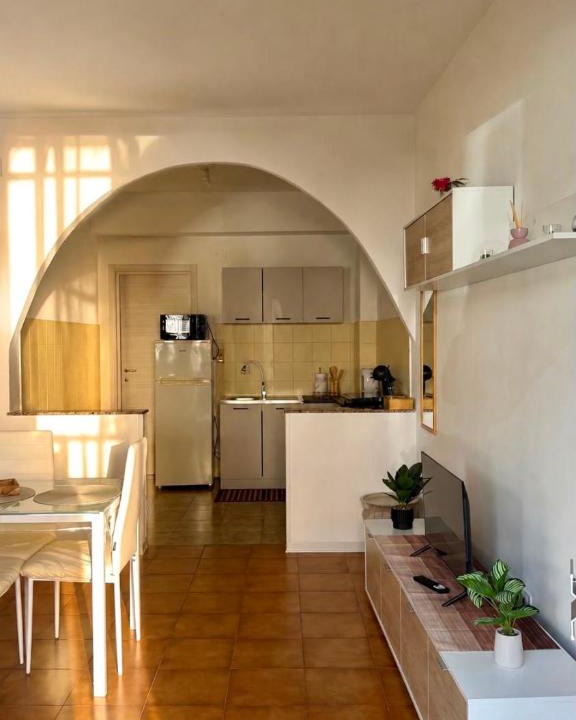 Scilla Apartment | Sole & Sale