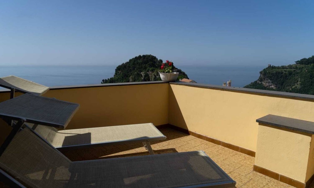 Pontone Apartment | St. Philip Neri House, Pontone