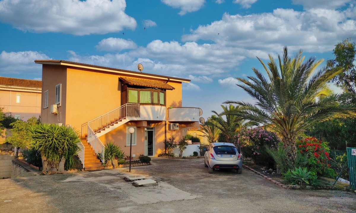 Porto Empedocle Apartment | " Stella Marina " on the coast of Agrigento - 5 minutes from the sea