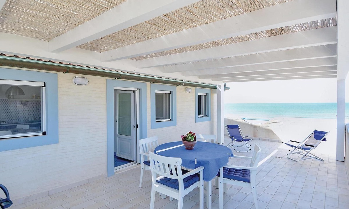 Punta Braccetto Apartment | Stunning apartment in Punta Braccetto RG
