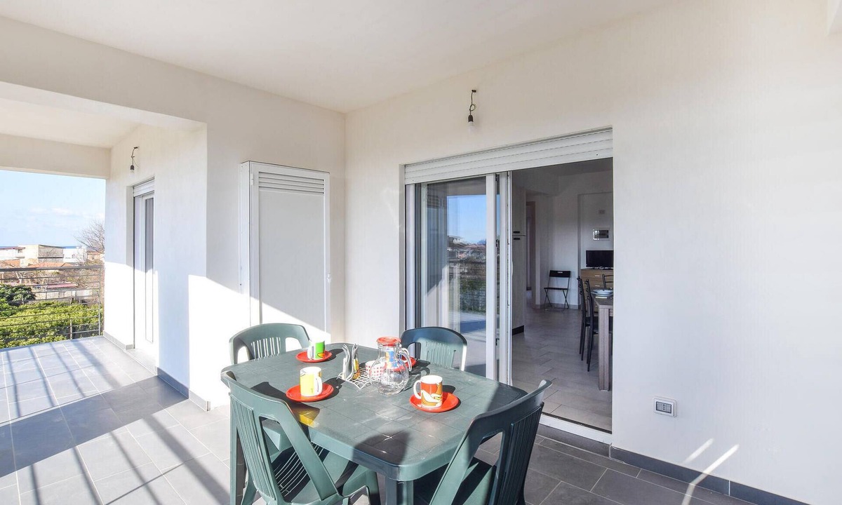 Nicotera Marina Apartment | Stunning apartment in Nicotera Marina