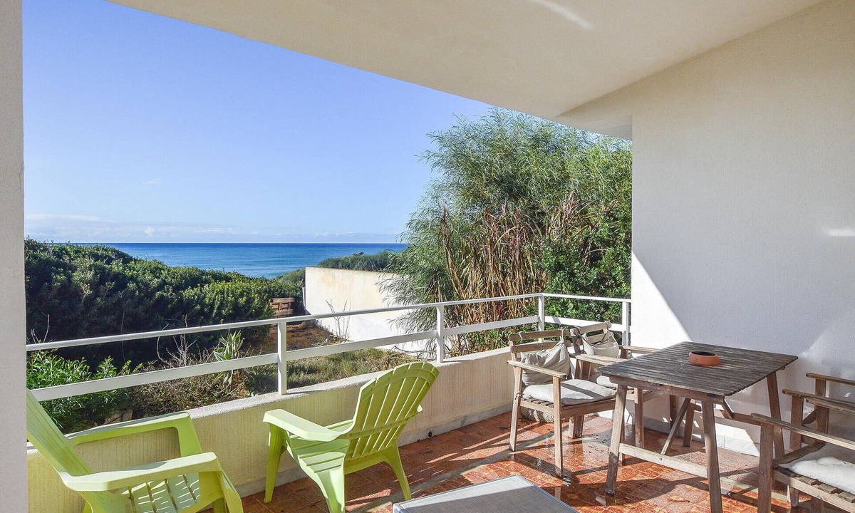 Punta Braccetto House | Stunning home in Santa Croce Camerina with WiFi