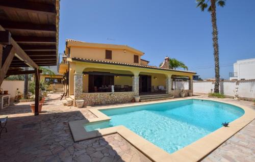 Altavilla Milicia House | Stunning Home In Altavilla Milicia