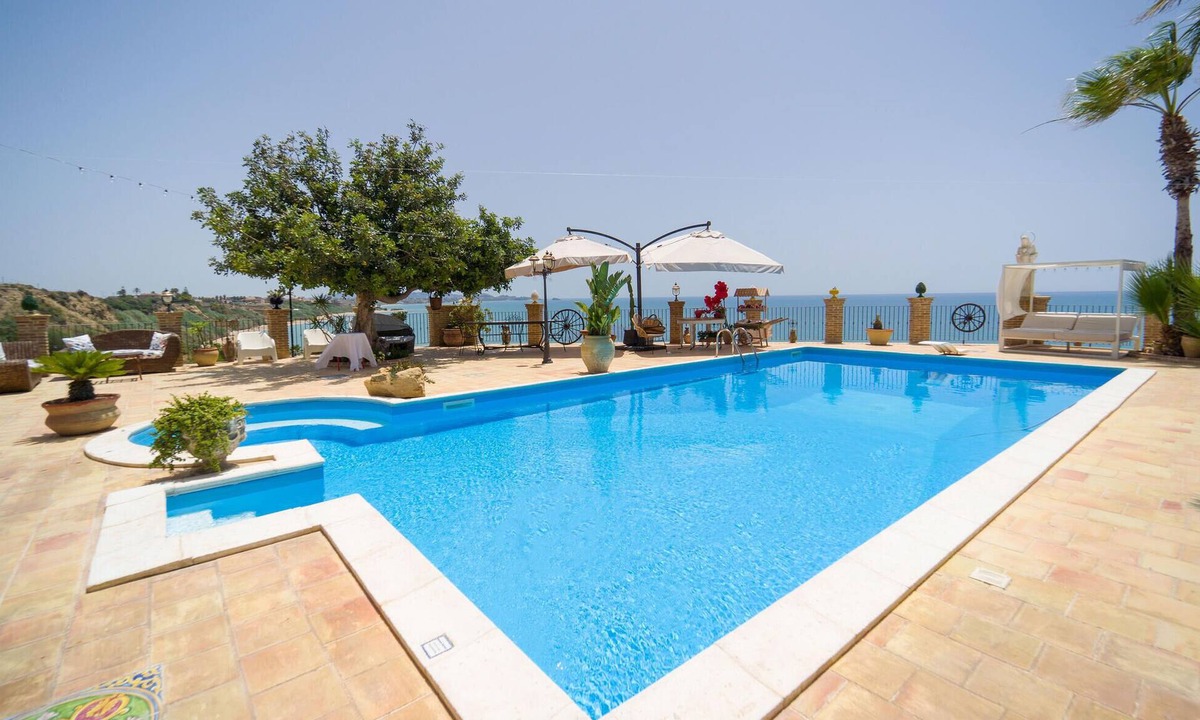 Ciotta House | Stunning home in Ciotta with WiFi