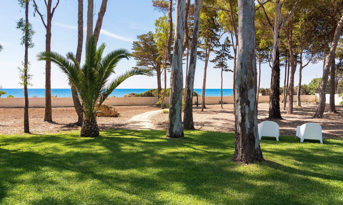 Punta Milocca Villa | Stunning private villa for 6 people with WIFI, A/C, TV and panoramic view, close to Syracuse