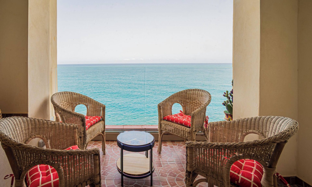 Old Town Apartment | Suite house on the sea