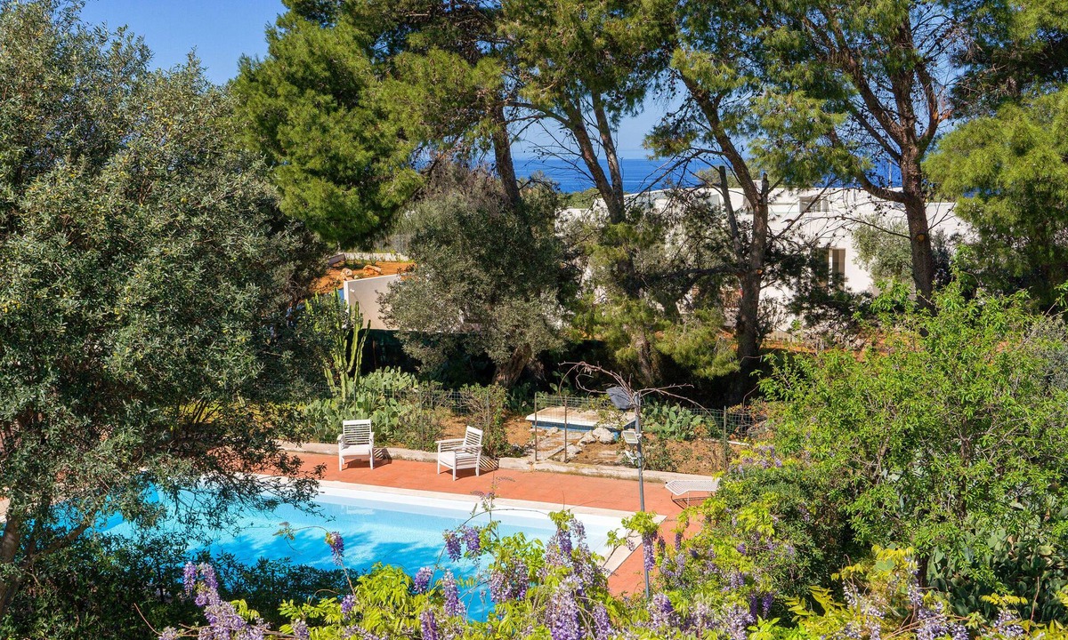 Terrasini Villa | Swimming pool, prestigious, CapoRama nature reserve, very close to the sea