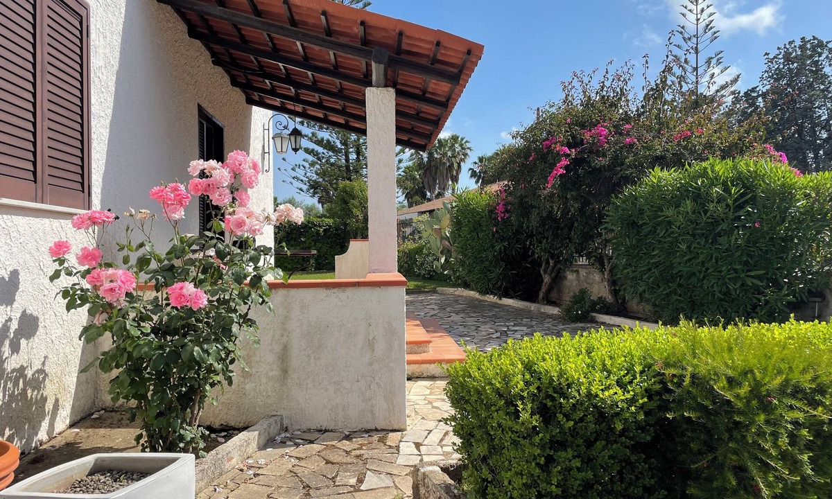 Castellabate Villa | THE SWEET VILLA - A charming place of Mediterranean quiet.