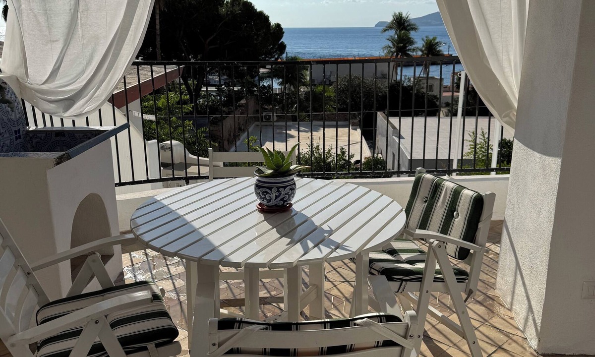 Santa Marina Salina House | The Arcade on the sea. Charming view at 3 minutes walk from the beach