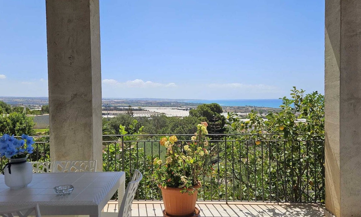 Marina di Ragusa Villa | The beautiful sight of Vale