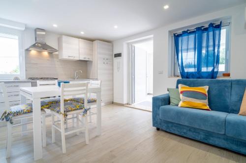 San Lorenzo Apartment | The Onames Inn flowers