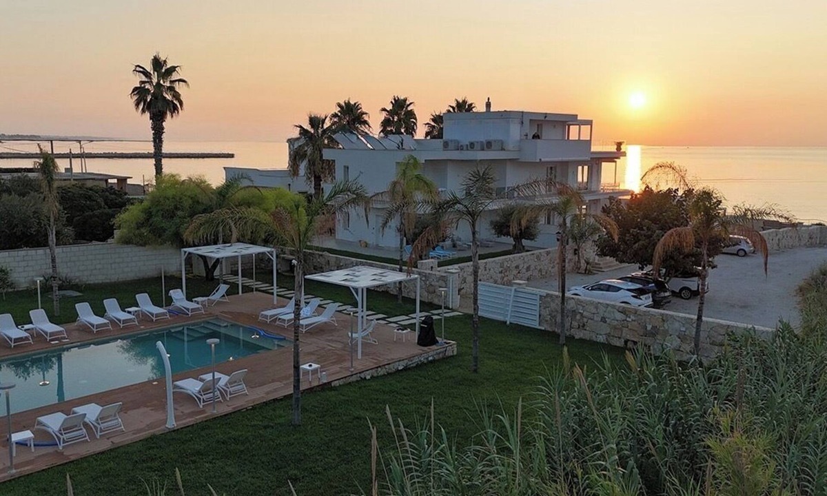 Avola Villa | The San Carlo in Val di Noto - Girasole, sea ​view, with swimming pool, parking