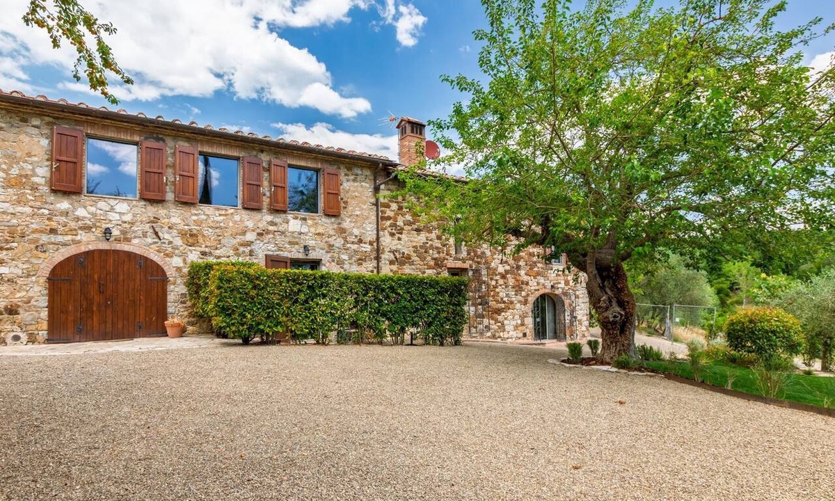 Castellina in Chianti Villa | The San Leonino House