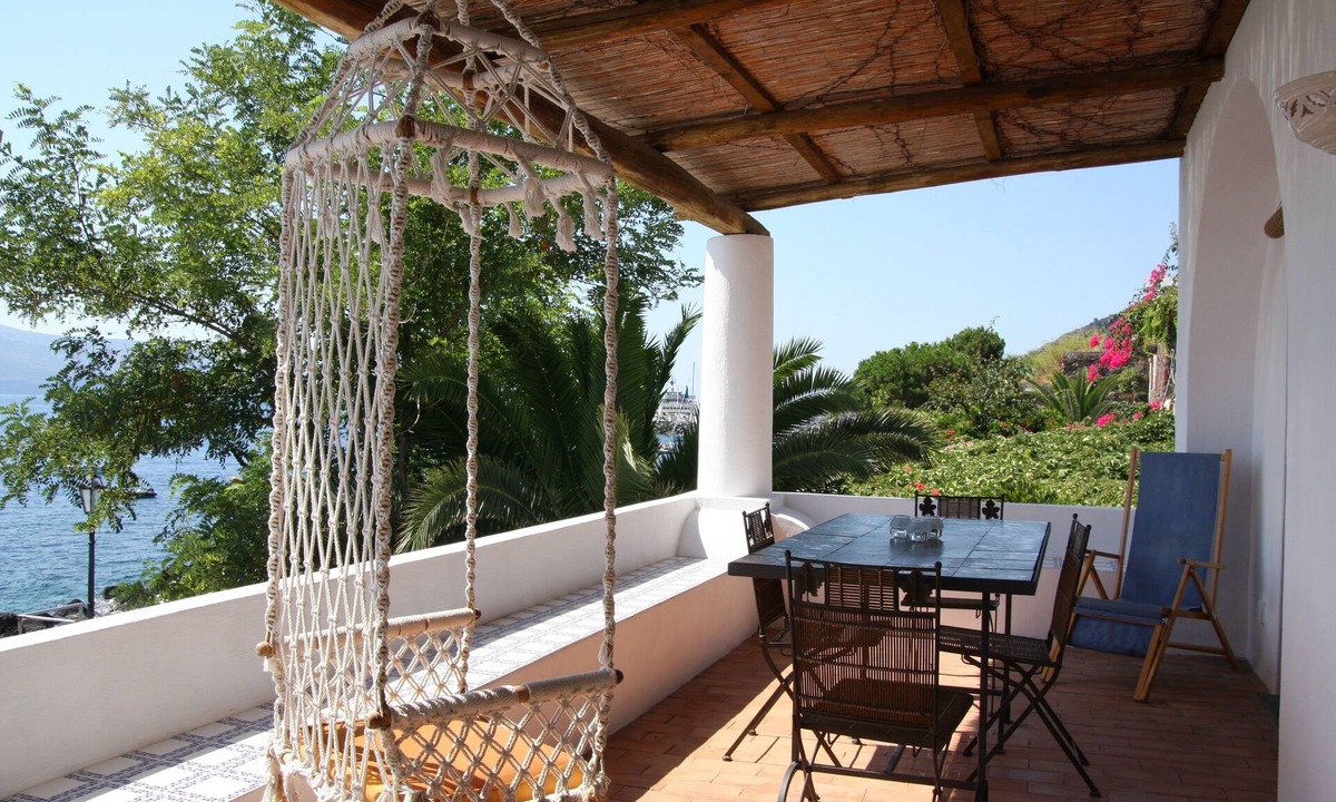 Santa Marina Salina Apartment | The terrace on the sea