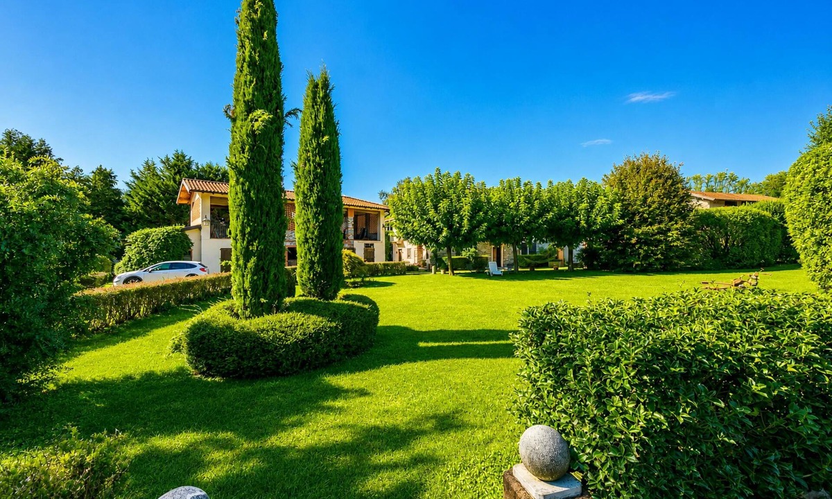 Brebbia Villa | Timeless l'Antico Mulino Della Bozza in Brebbia, Brebbia, Italy