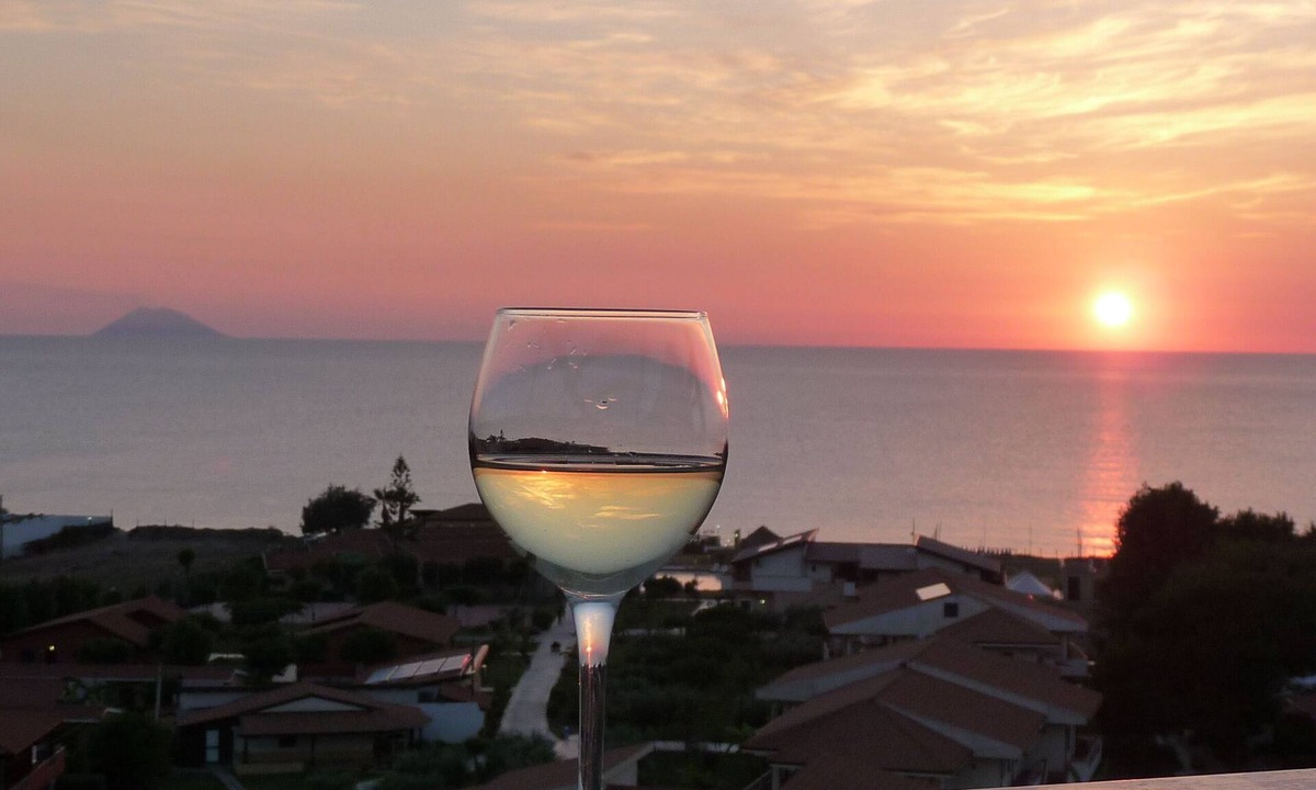 Marina di Zambrone House | Townhouse with stunning view, only 5 minutes walk to the beach