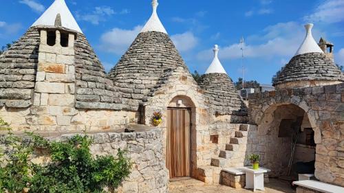 San Michele Salentino House | Trullo Amalia con piscina privata