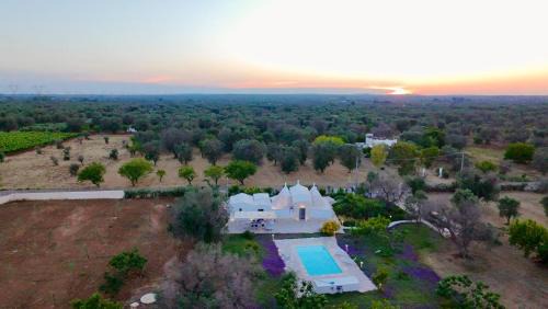 San Michele Salentino Villa | Trullo Lis con Piscina Privata