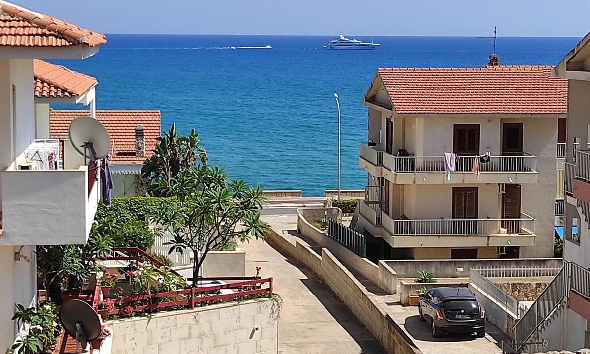 Marina di Ragusa Villa | Two-room apartment Mazzarelli