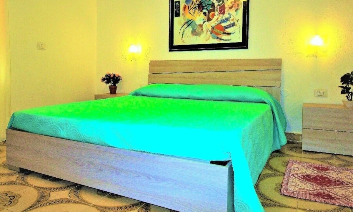 Santa Teresa di Gallura Apartment | Two-room ground floor tavern