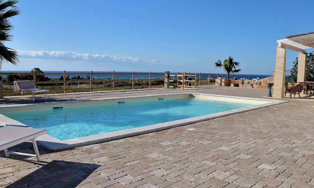 Marina di Pescoluse Villa | Vacation villa with private pool 228