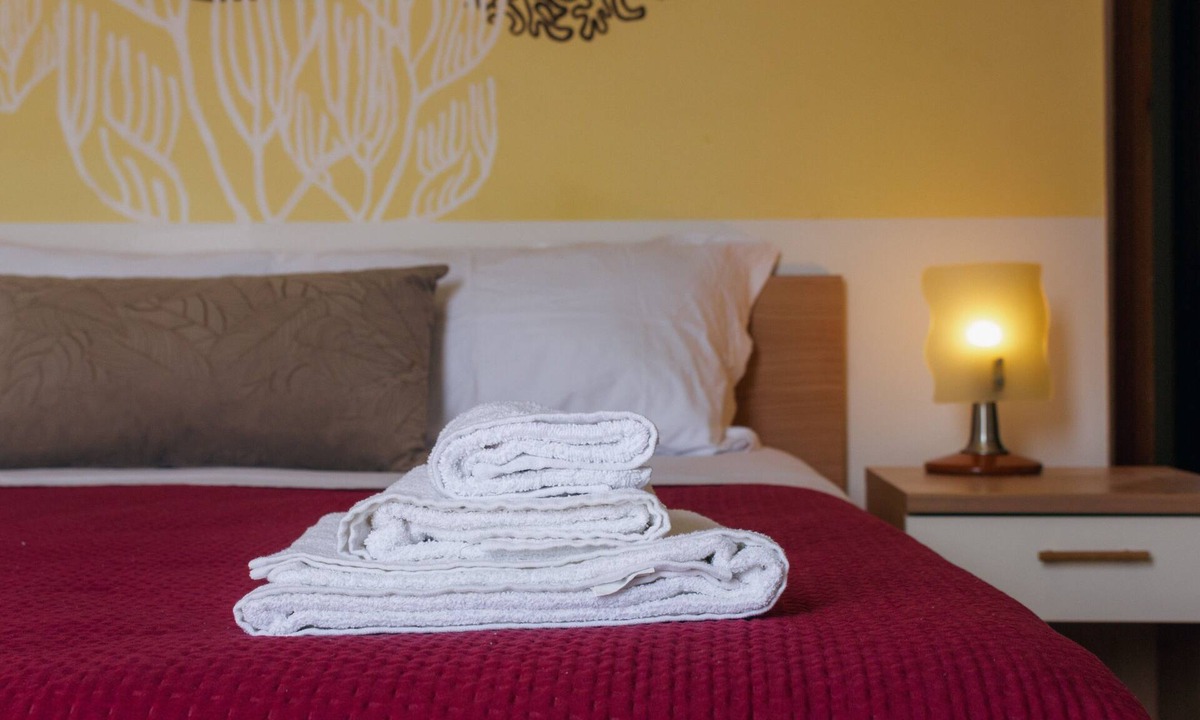 San Leone Apartment | Vbeb Macrame Rooms Agrigento Double Room '1' with Balcony, Wi-Fi and Air Conditioning