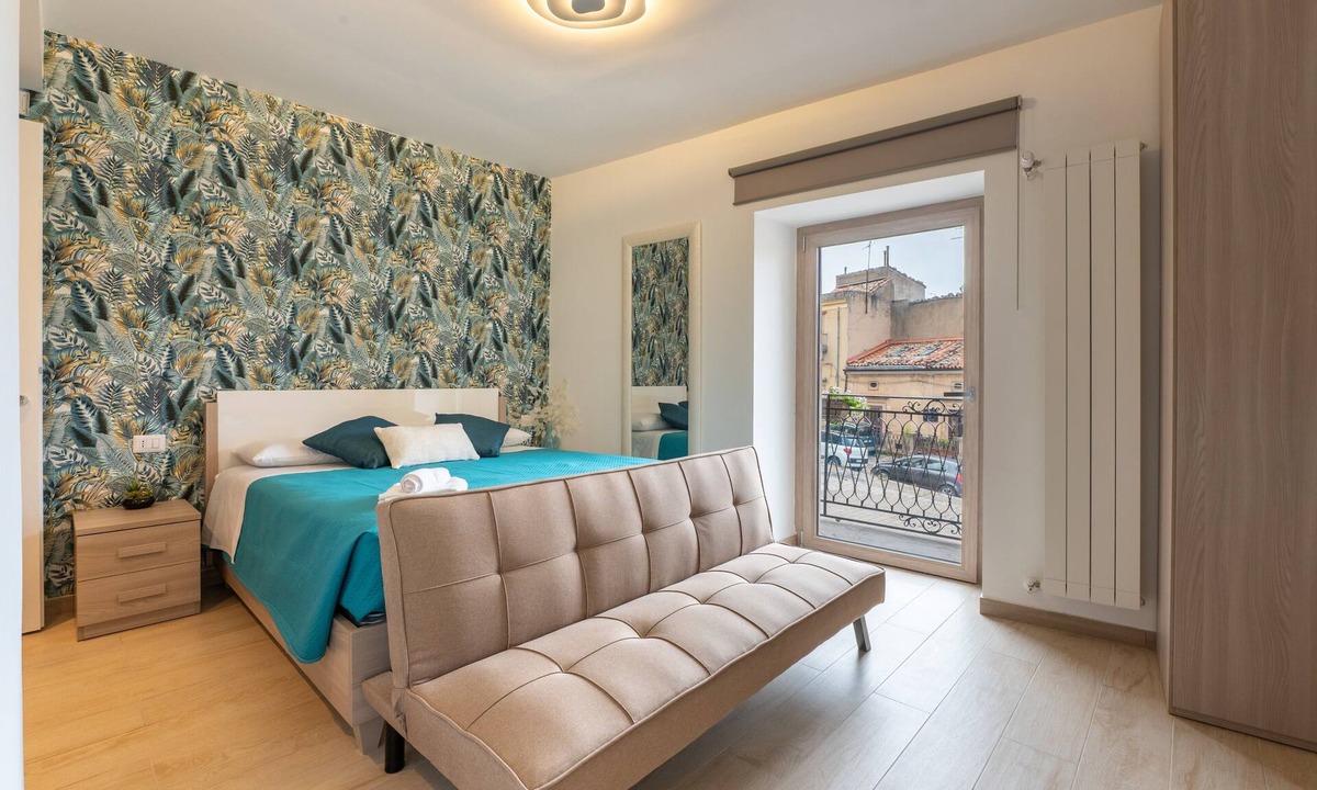 Mistretta Apartment | Vico degli Orti 'Room 1' with Mountain View, Wi-Fi, and Air Conditioning