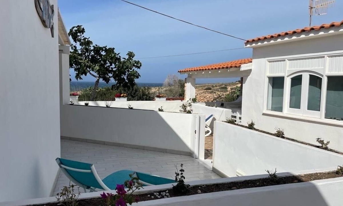 Lampedusa Villa | Villa 100 meters from the beach of Cala Madonna