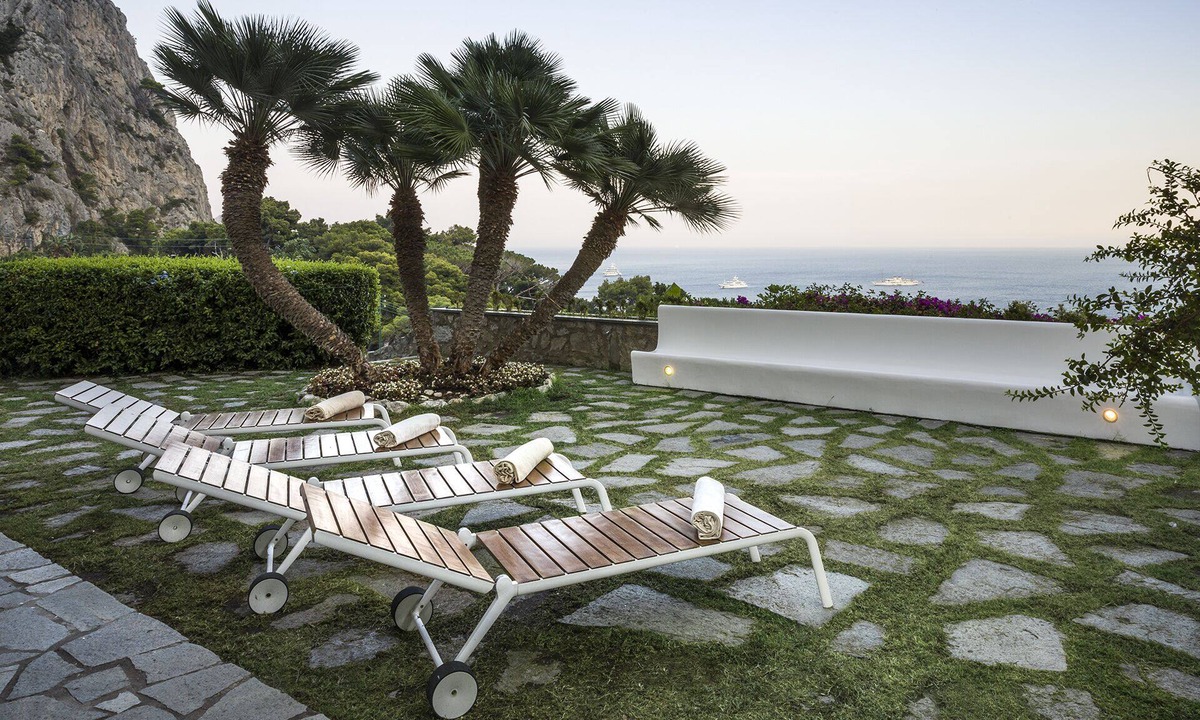Capri Villa | Villa Afrodite with Jacuzzi, Sea view, Parking, Near the Beach