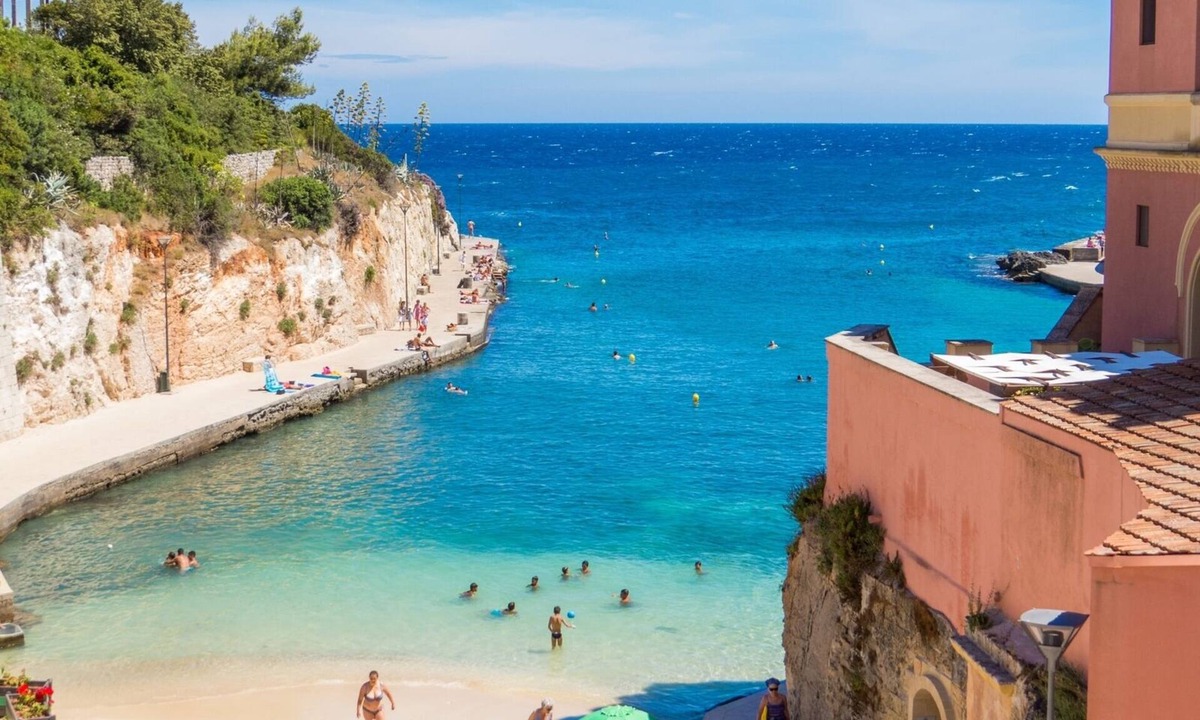 Corsano Villa | Villa Aida - Con Piscina Privata e Vista Mare
