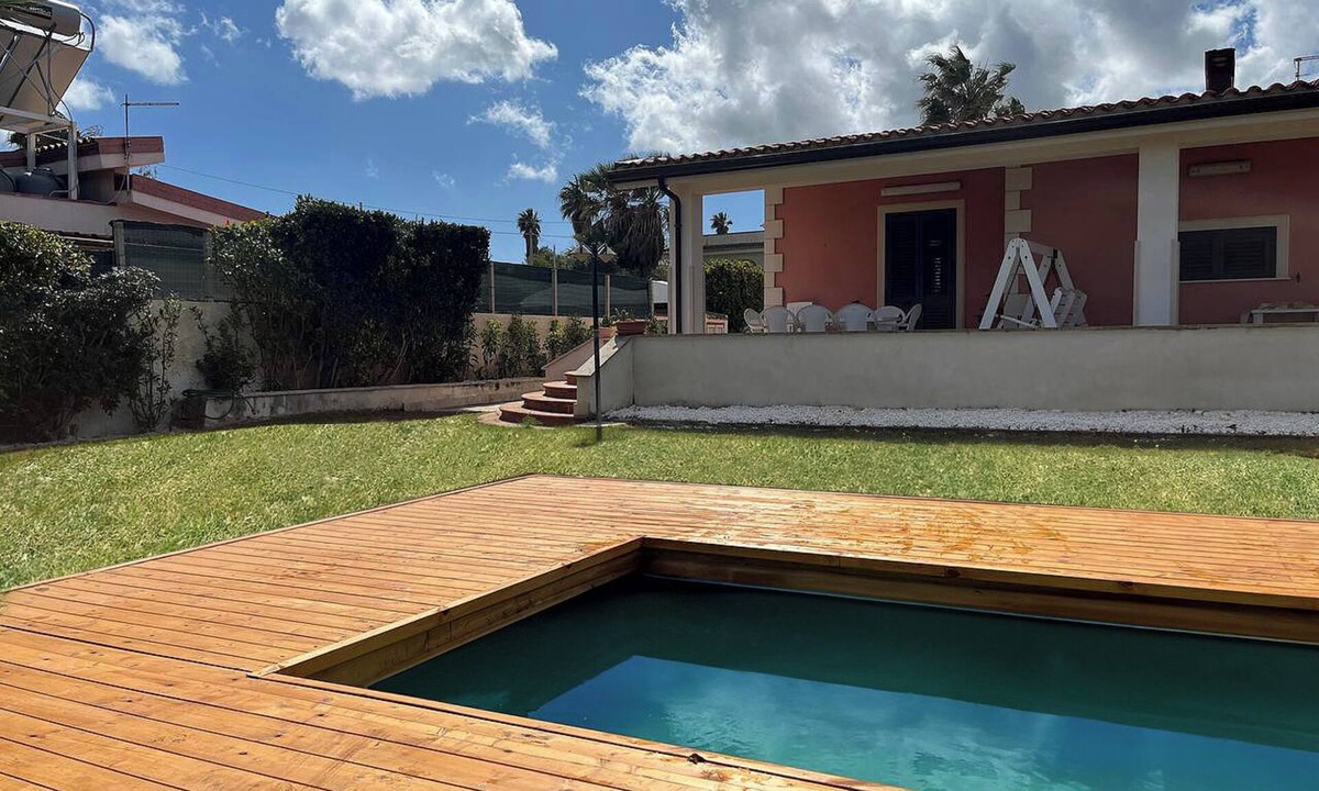 San Lorenzo Villa | VILLA AMOS MARZAMEMI SAN LORENZO