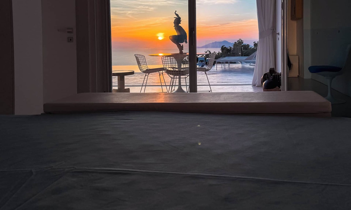 Anacapri House | Villa Artistica located a 20-minute scenic walk from Anacapri.